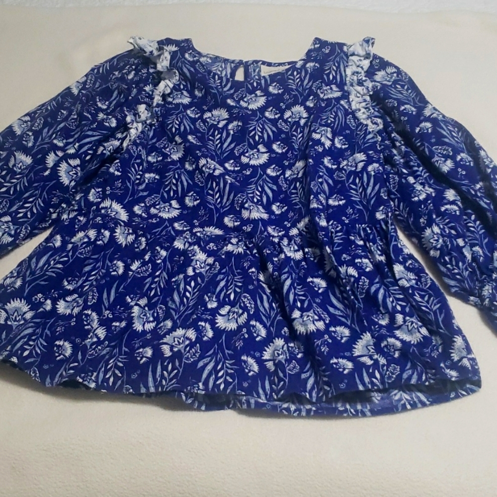 Floral top